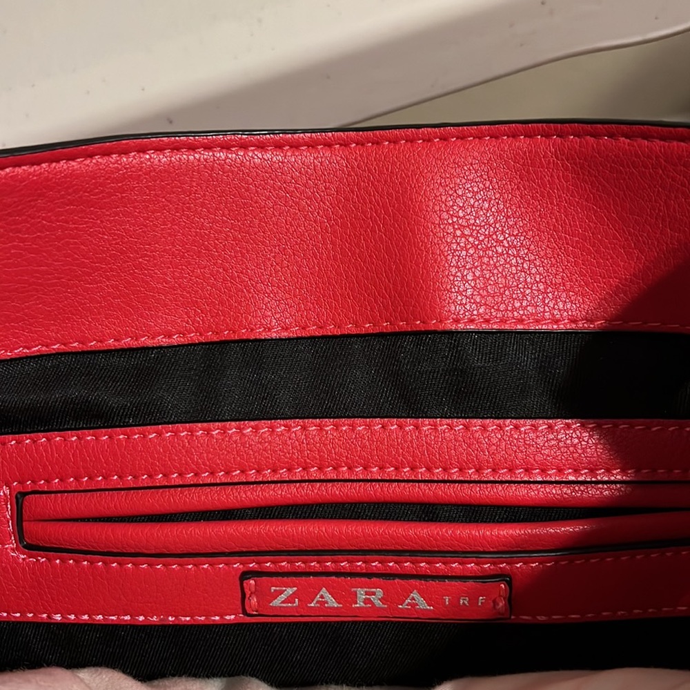 ZARA try…Red Backpack - Picture 3 of 5